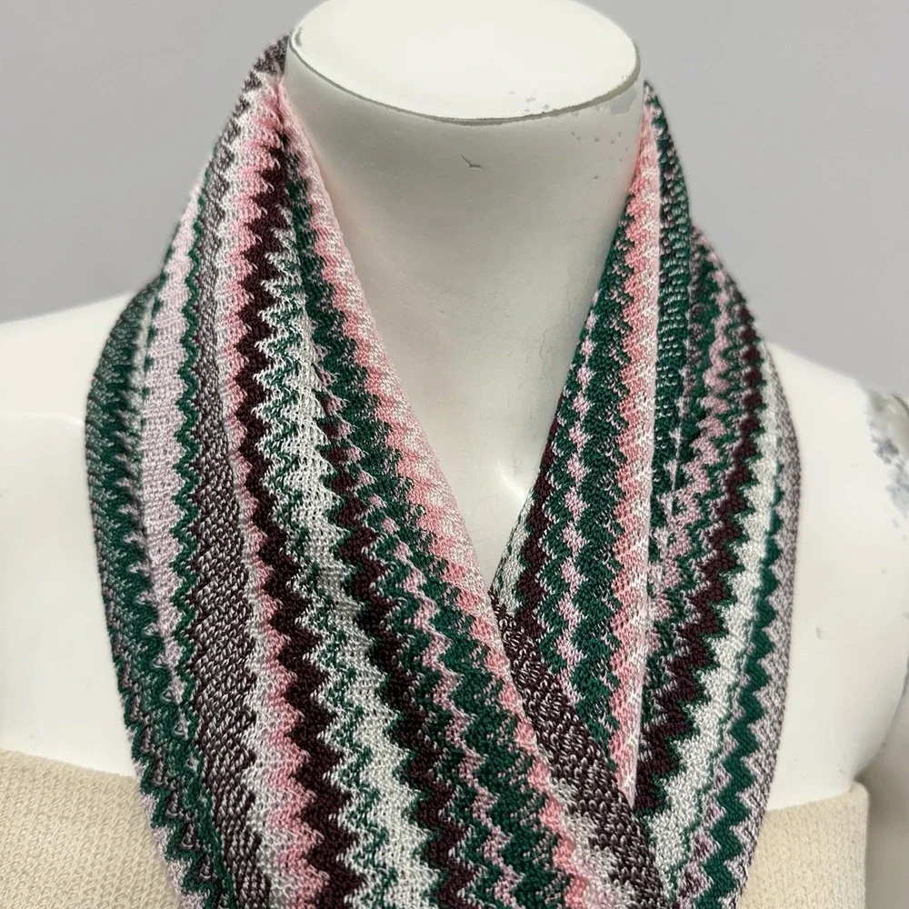 Missoni Zig Zag Pink & Green Long Scarf With Fringes NWT $230.00 87